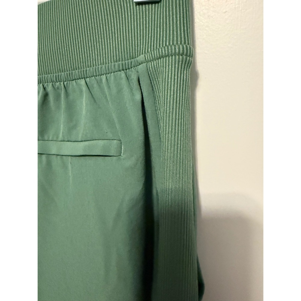 Athleta Green Athleisure Jogger Ankle Pants Women's Brooklyn Sz 6 Ribbed Sides - Picture 8 of 14